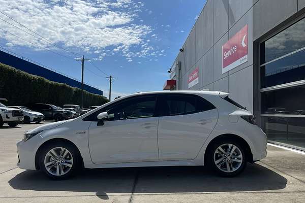 2022 Toyota Corolla Ascent Sport Hybrid ZWE211R