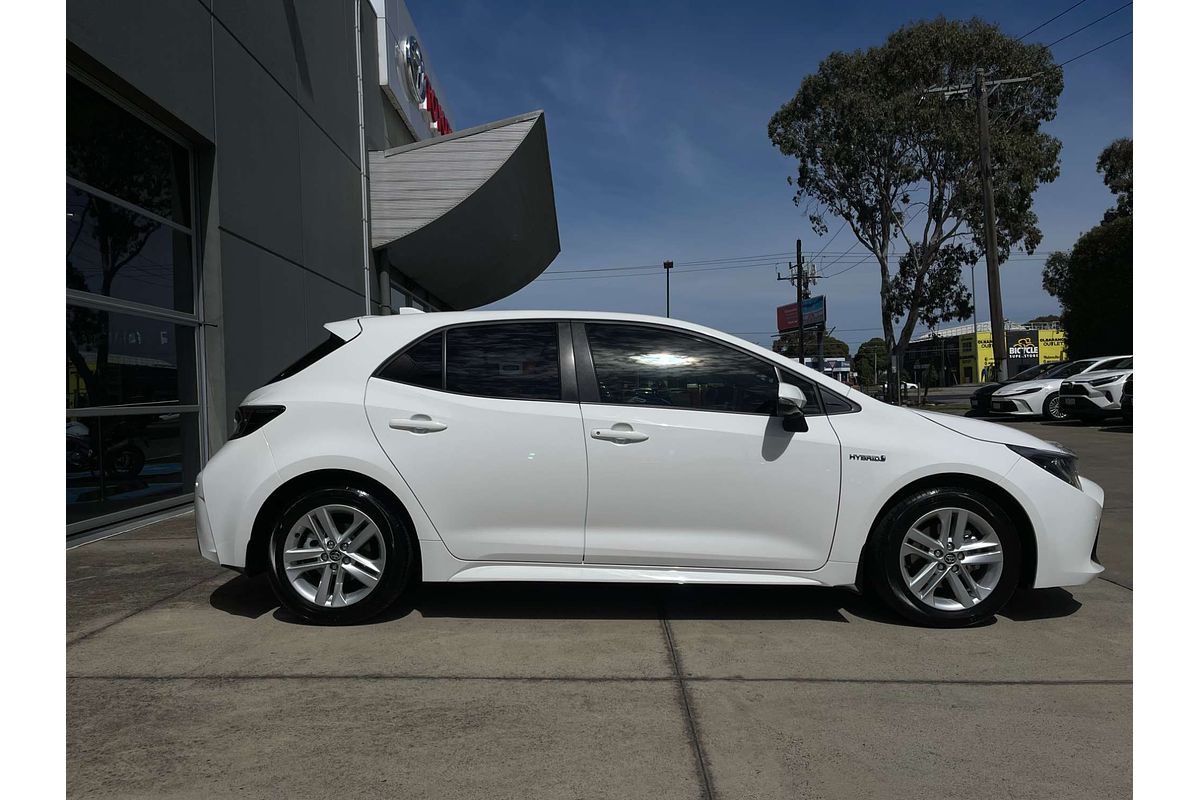 2022 Toyota Corolla Ascent Sport Hybrid ZWE211R