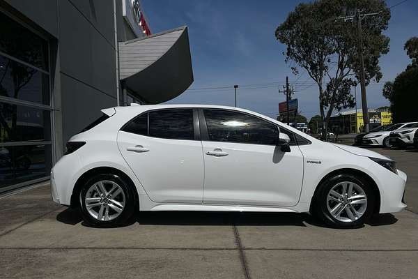 2022 Toyota Corolla Ascent Sport Hybrid ZWE211R