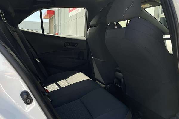 2022 Toyota Corolla Ascent Sport Hybrid ZWE211R