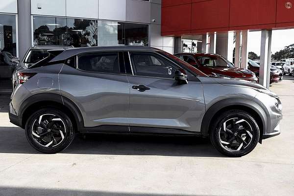 2024 Nissan JUKE ST+ F16