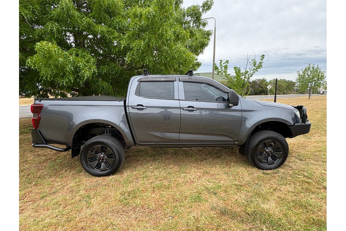 2021 Isuzu D-MAX LS-M 4X4