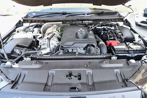 2024 Mitsubishi Triton GLS MV 4X4