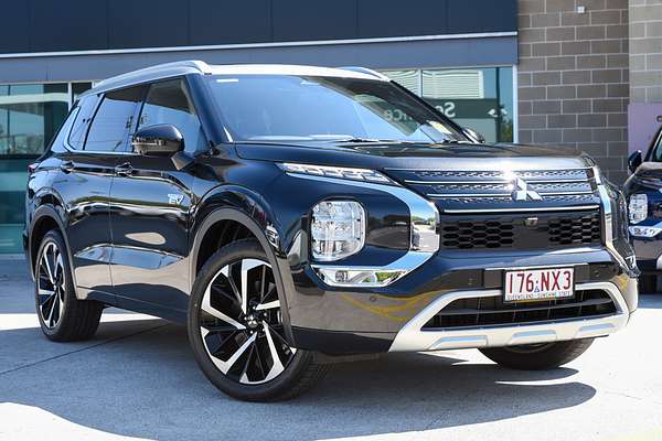 2025 Mitsubishi Outlander PHEV Exceed Tourer ZM