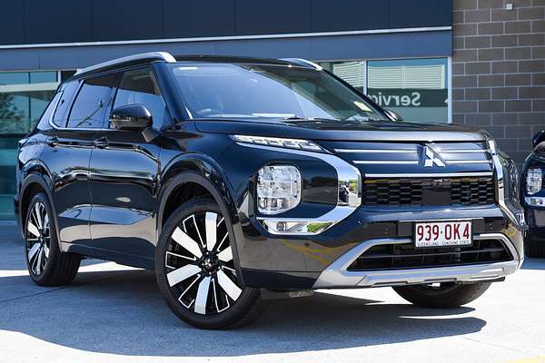 2025 Mitsubishi Outlander Exceed ZM