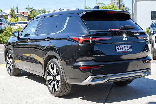 2025 Mitsubishi Outlander Exceed ZM