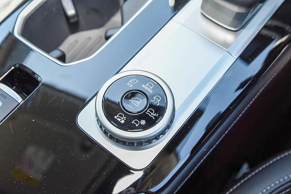 2025 Mitsubishi Outlander Exceed ZM