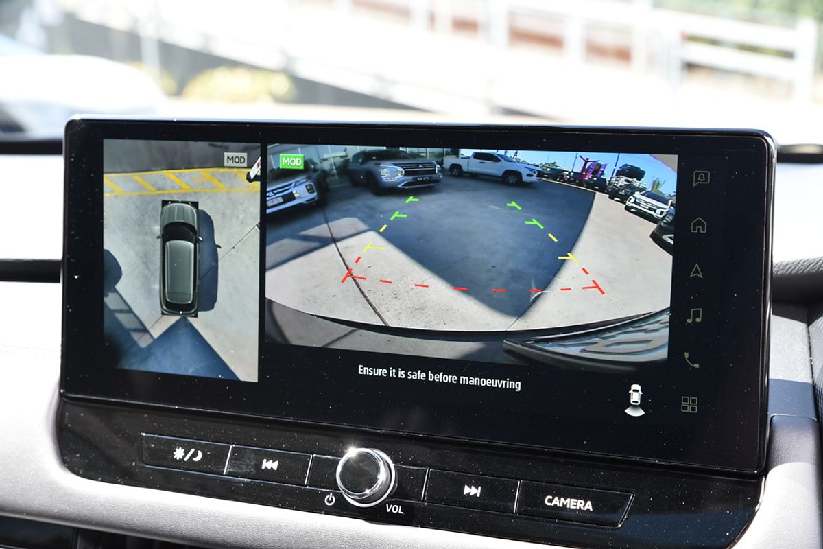 2025 Mitsubishi Outlander Exceed ZM