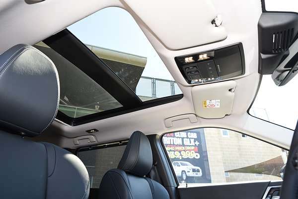 2025 Mitsubishi Outlander Exceed ZM