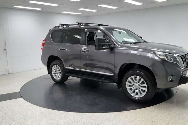 2017 Toyota Landcruiser Prado Altitude GDJ150R