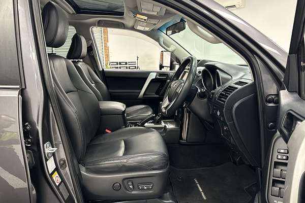 2017 Toyota Landcruiser Prado Altitude GDJ150R
