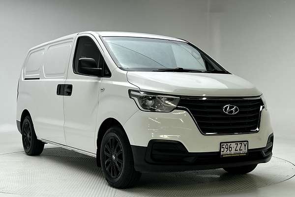 2020 Hyundai iLoad  TQ4