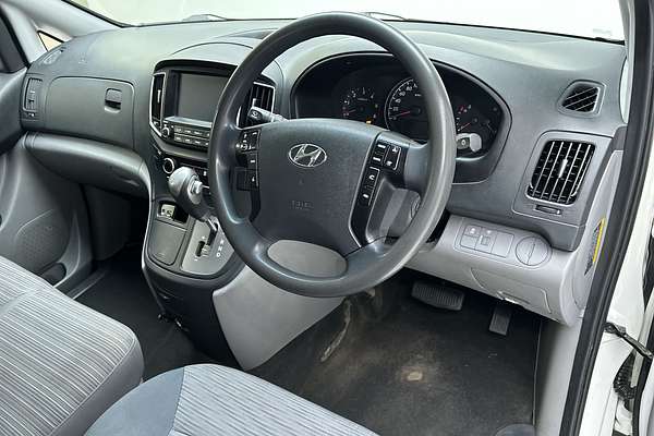 2020 Hyundai iLoad  TQ4