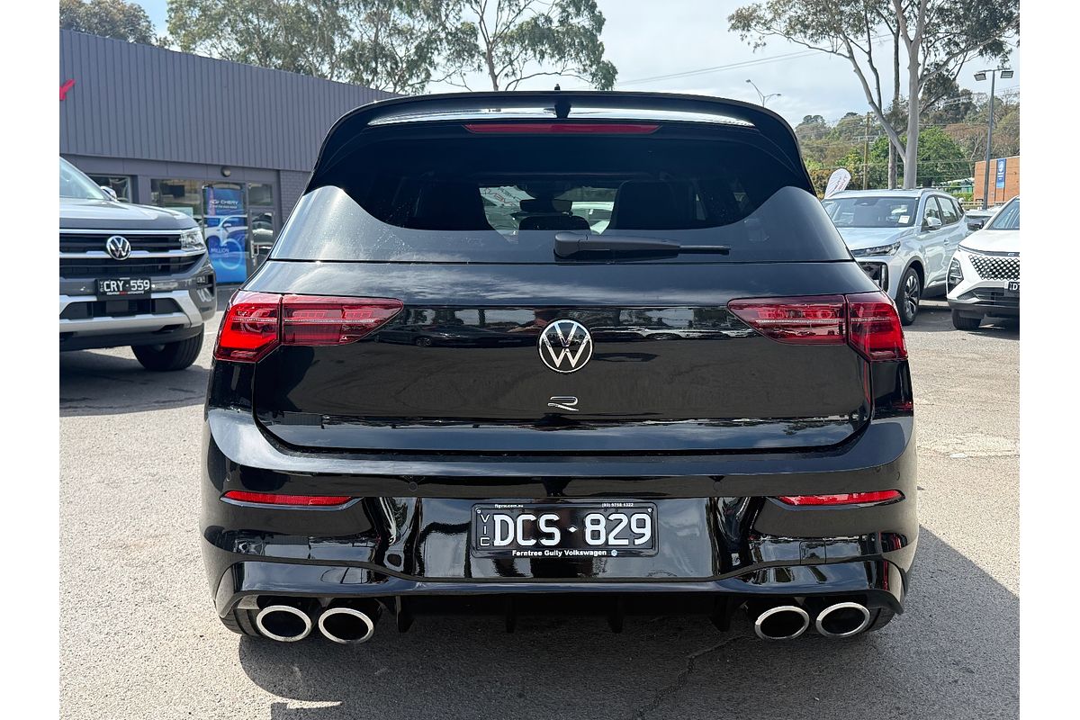 2024 Volkswagen Golf R 8