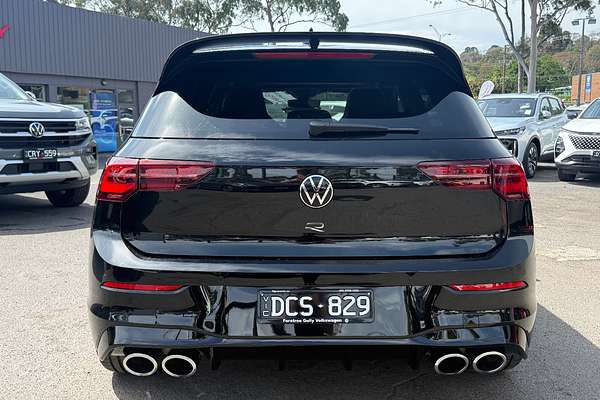 2024 Volkswagen Golf R 8