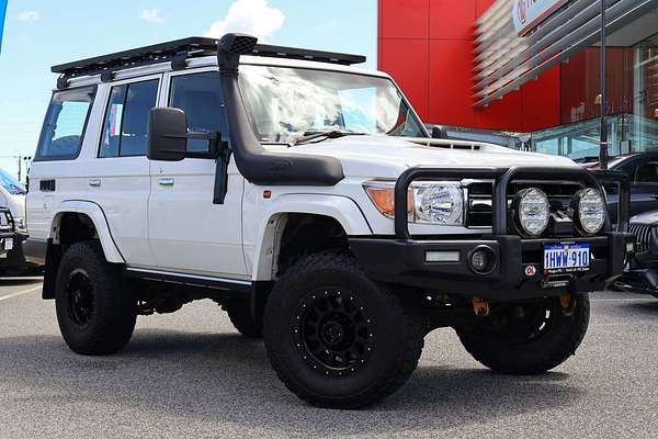 2020 Toyota Landcruiser GXL VDJ76R