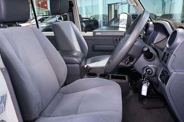 2020 Toyota Landcruiser GXL VDJ76R