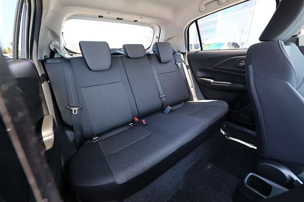 2025 Suzuki Swift Hybrid GLX UZ