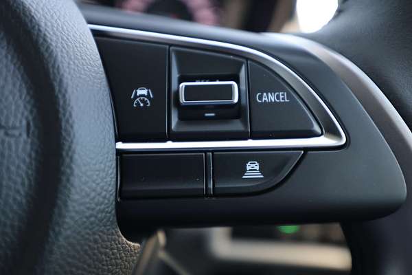 2025 Suzuki Swift Hybrid GLX UZ