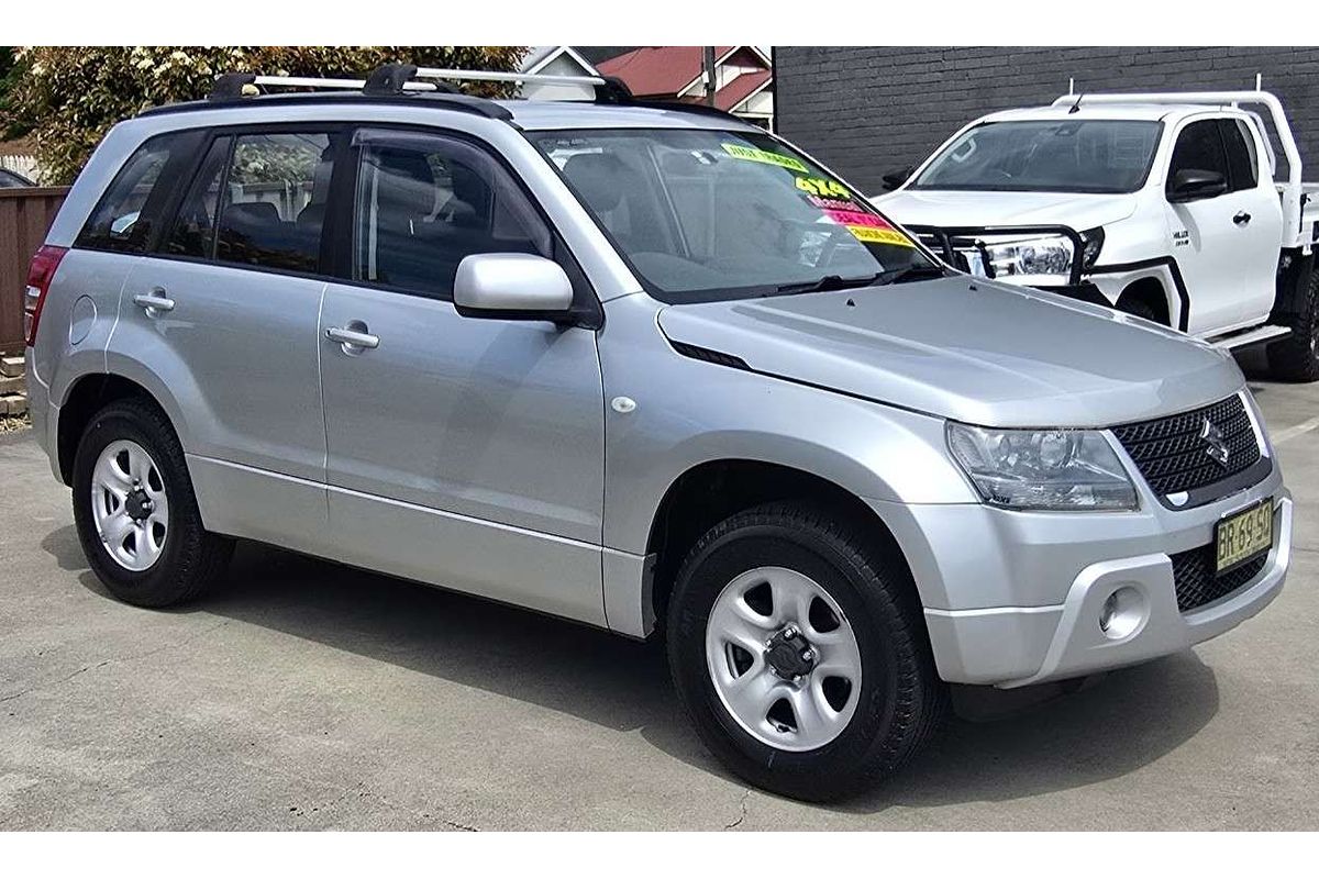 2012 Suzuki Grand Vitara JB
