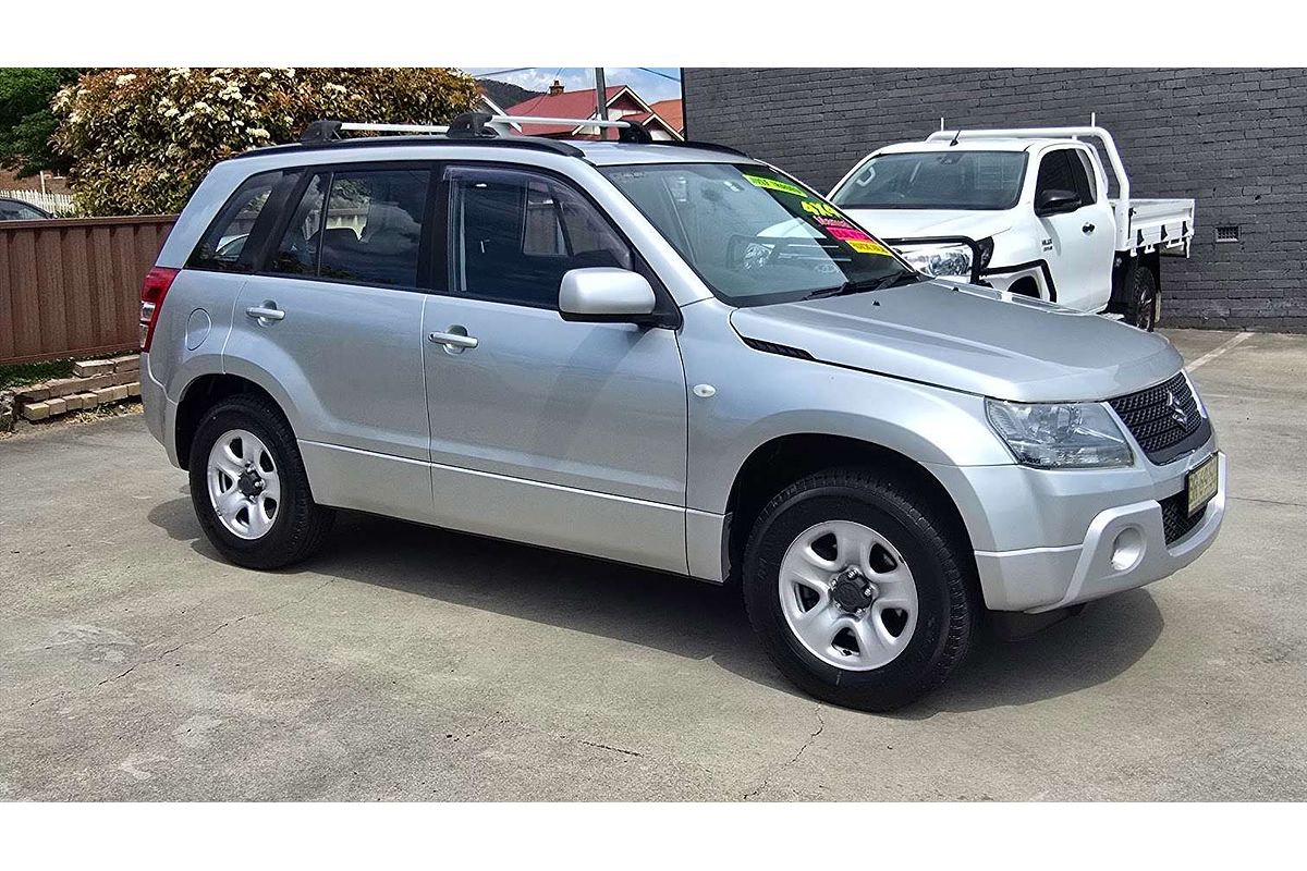 2012 Suzuki Grand Vitara JB