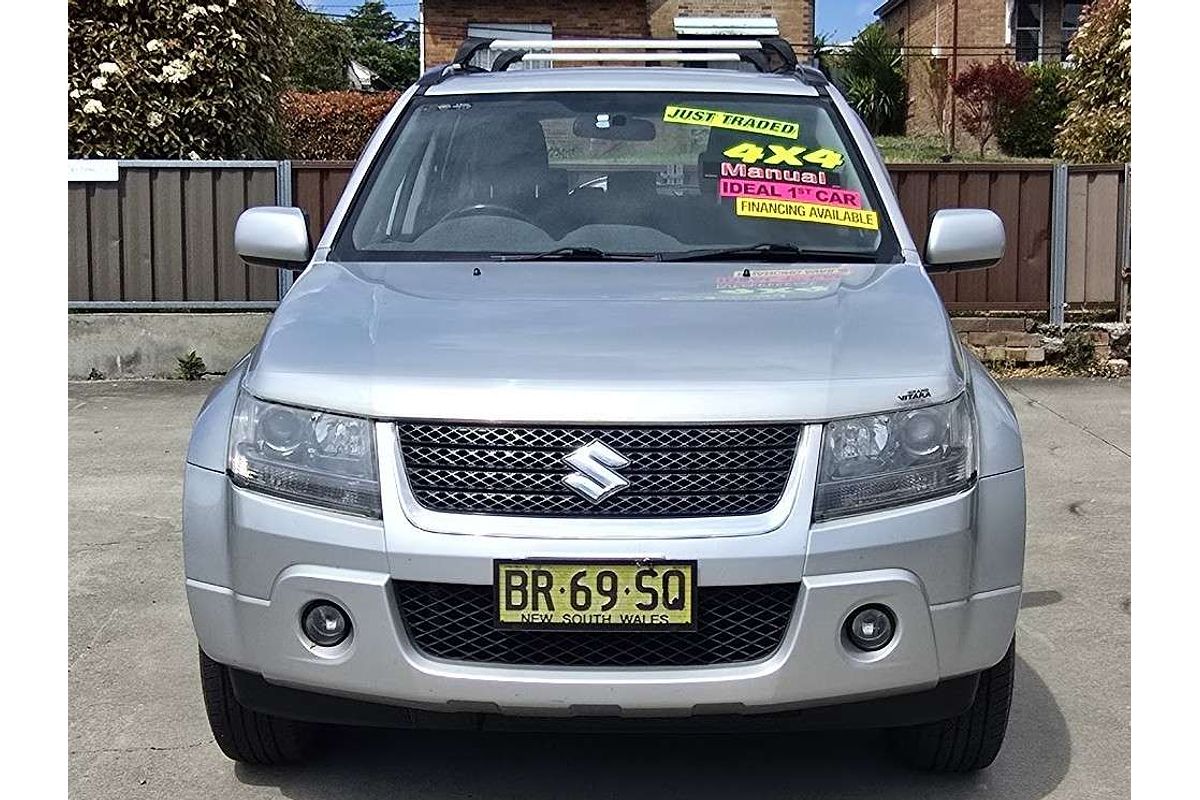 2012 Suzuki Grand Vitara JB