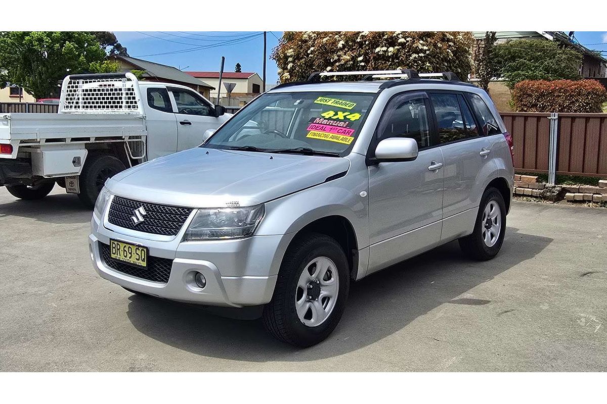 2012 Suzuki Grand Vitara JB