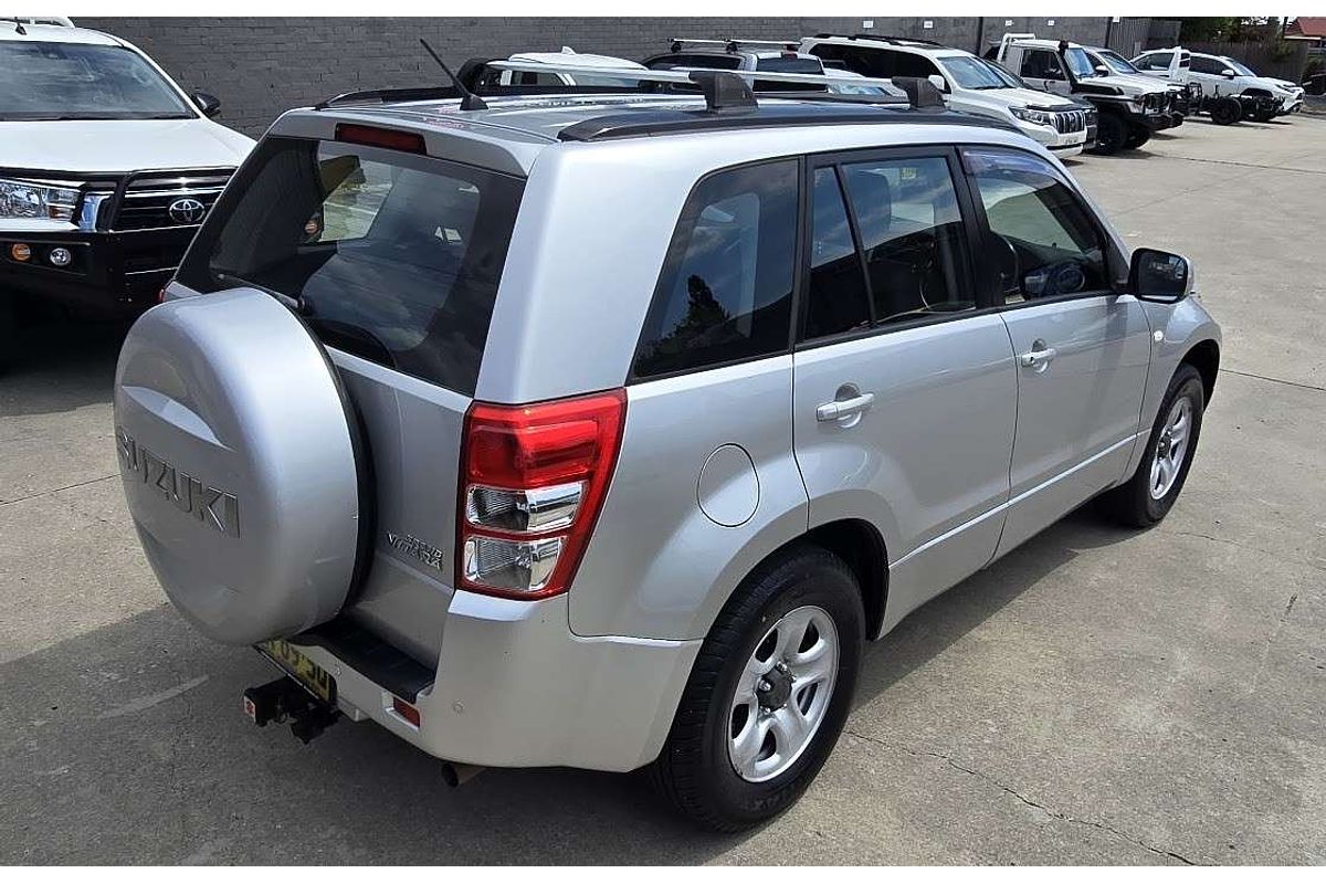2012 Suzuki Grand Vitara JB