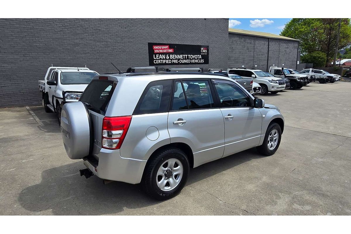 2012 Suzuki Grand Vitara JB