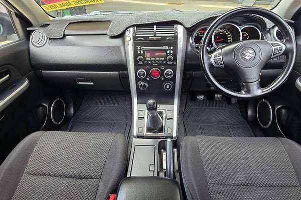 2012 Suzuki Grand Vitara JB