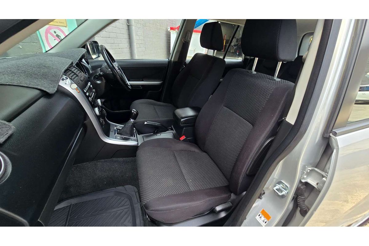 2012 Suzuki Grand Vitara JB