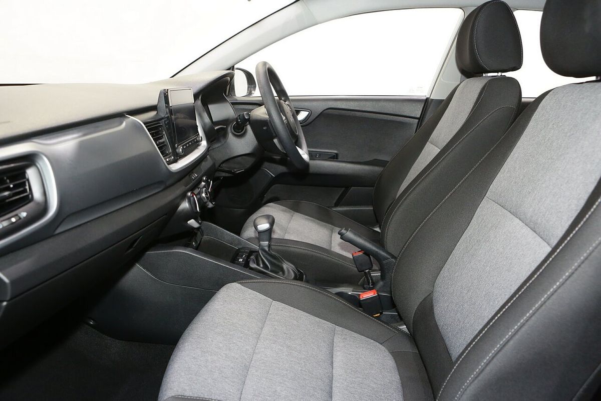 2024 Kia Stonic S YB