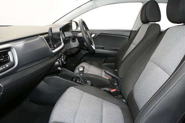 2024 Kia Stonic S YB