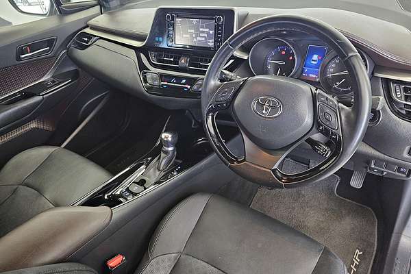 2017 Toyota C-HR Koba NGX10R
