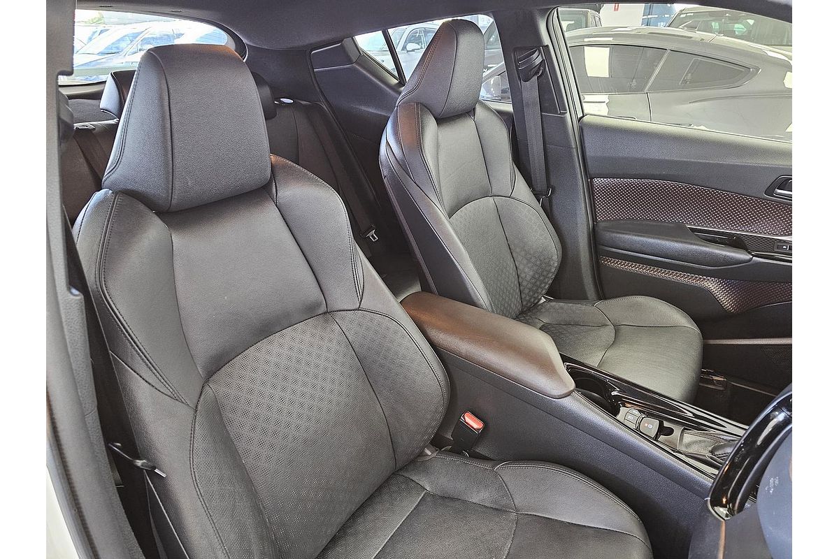 2017 Toyota C-HR Koba NGX10R