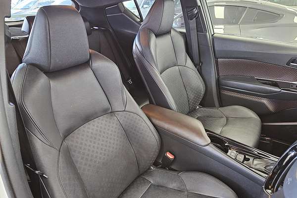 2017 Toyota C-HR Koba NGX10R