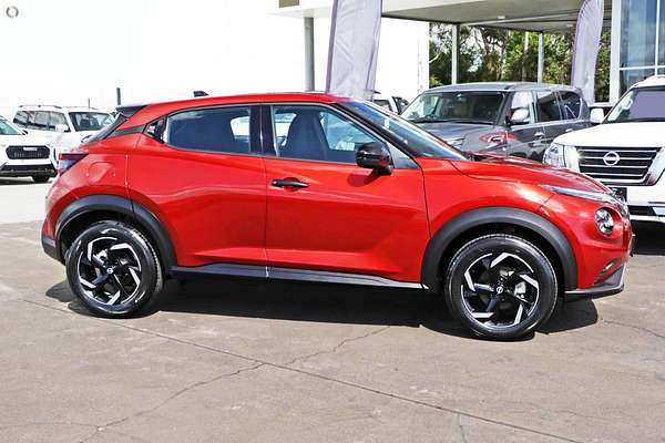 2024 Nissan JUKE ST+ F16
