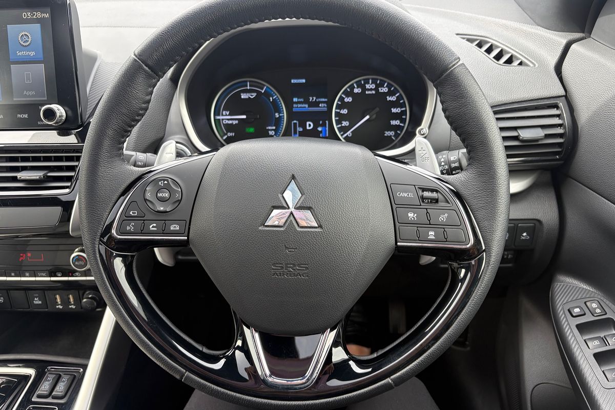 2024 Mitsubishi Eclipse Cross PHEV Exceed YB