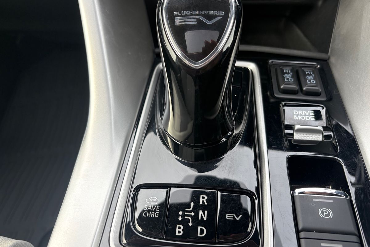 2024 Mitsubishi Eclipse Cross PHEV Exceed YB