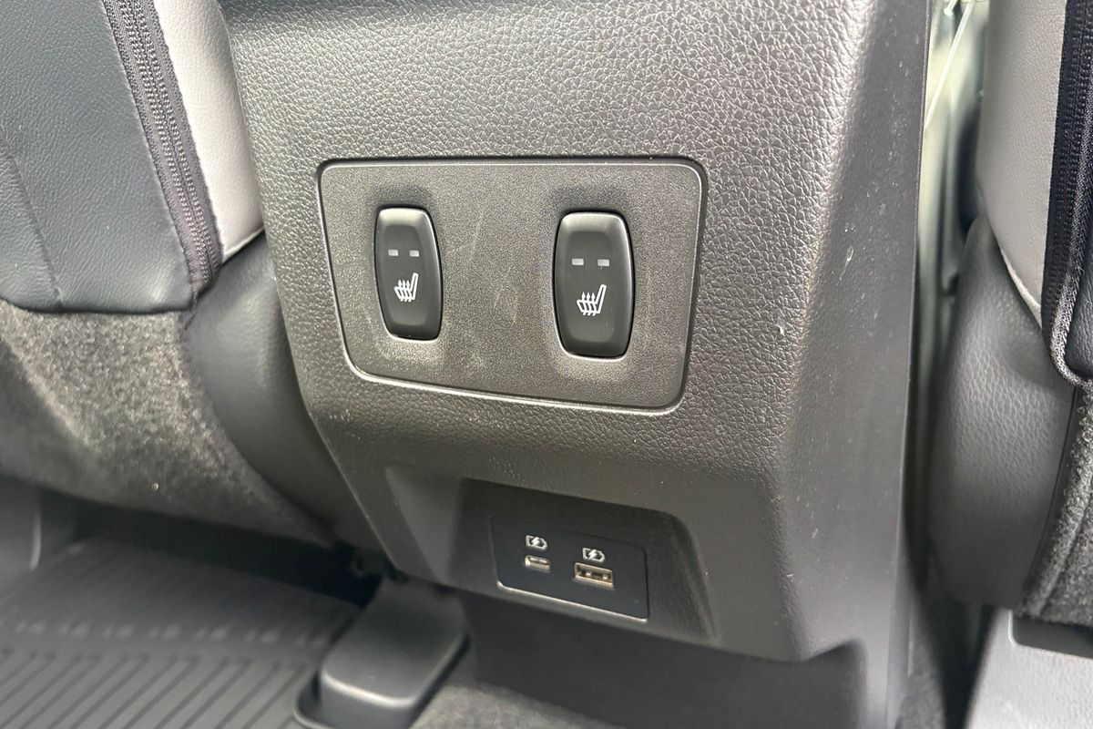 2024 Mitsubishi Eclipse Cross PHEV Exceed YB