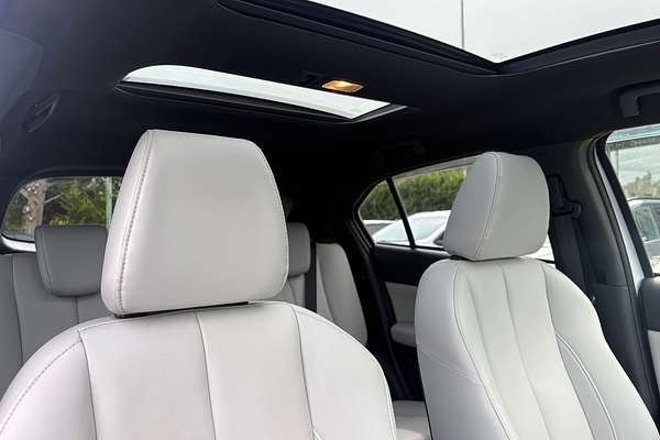 2024 Mitsubishi Eclipse Cross PHEV Exceed YB