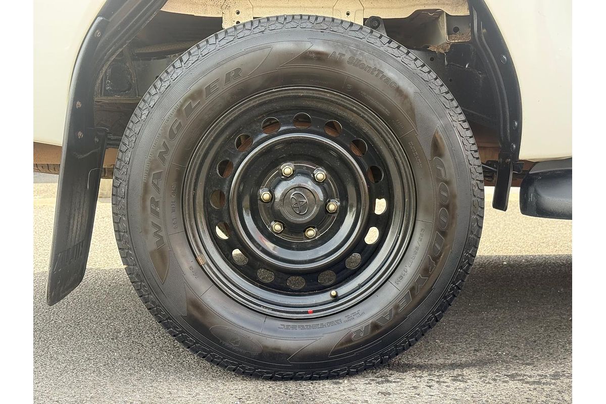 2019 Toyota Hilux SR GUN126R 4X4