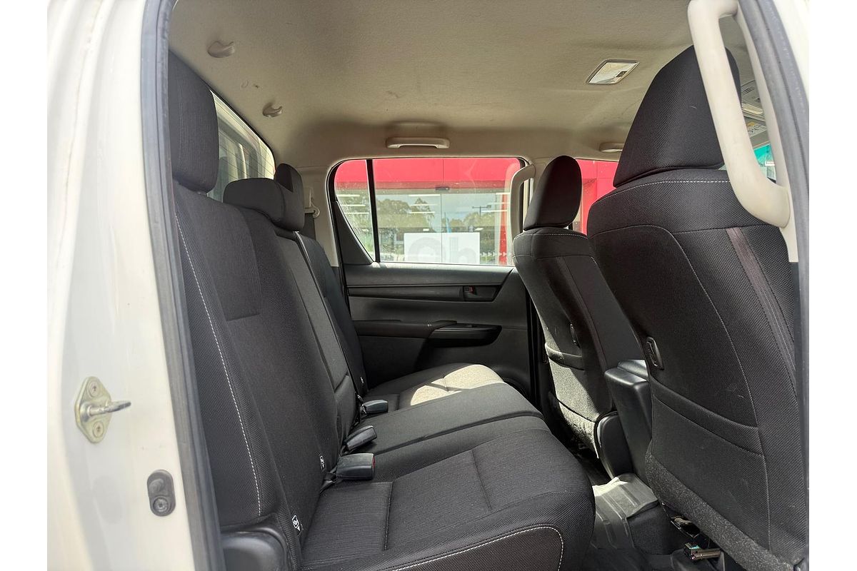 2019 Toyota Hilux SR GUN126R 4X4