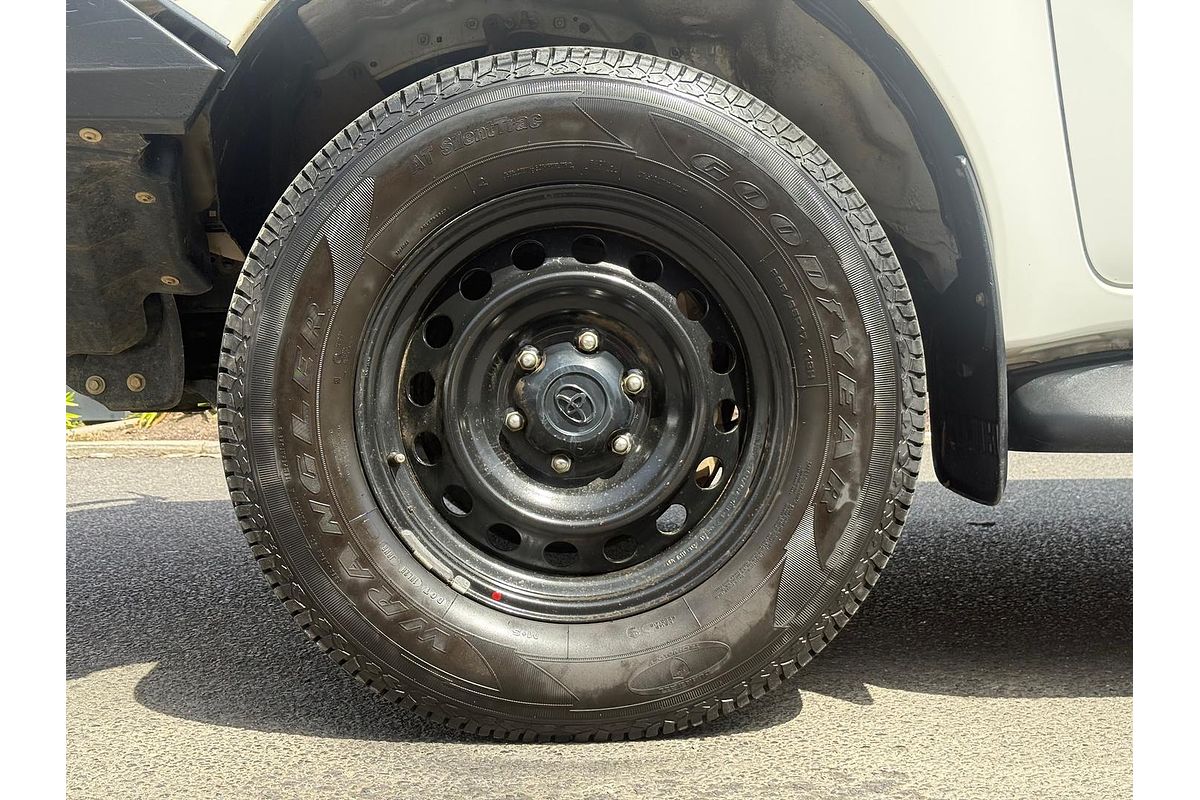 2019 Toyota Hilux SR GUN126R 4X4