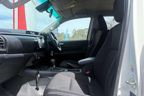 2019 Toyota Hilux SR GUN126R 4X4