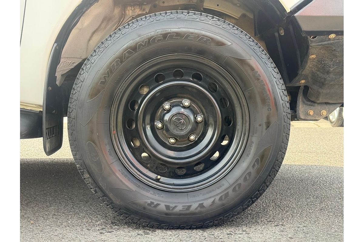 2019 Toyota Hilux SR GUN126R 4X4
