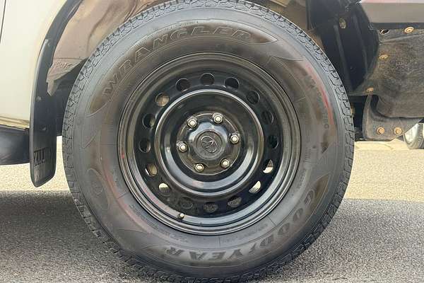 2019 Toyota Hilux SR GUN126R 4X4