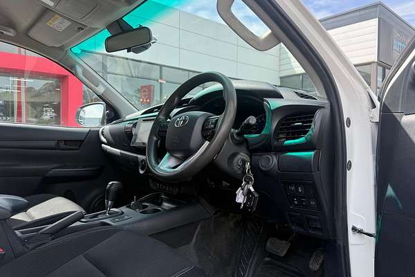 2019 Toyota Hilux SR GUN126R 4X4