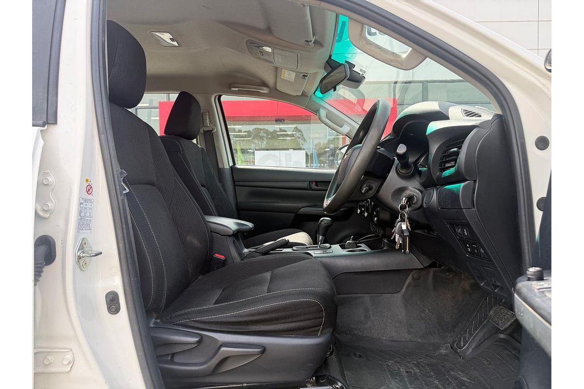 2019 Toyota Hilux SR GUN126R 4X4