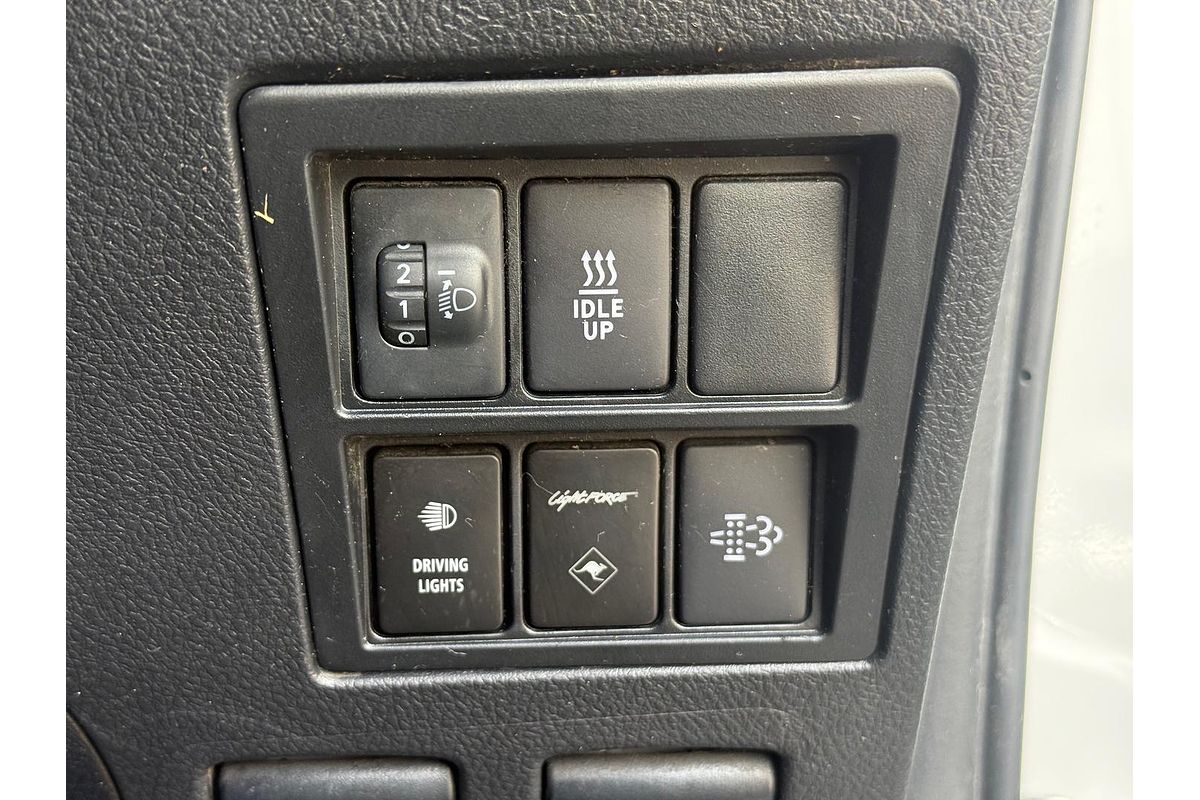 2019 Toyota Hilux SR GUN126R 4X4